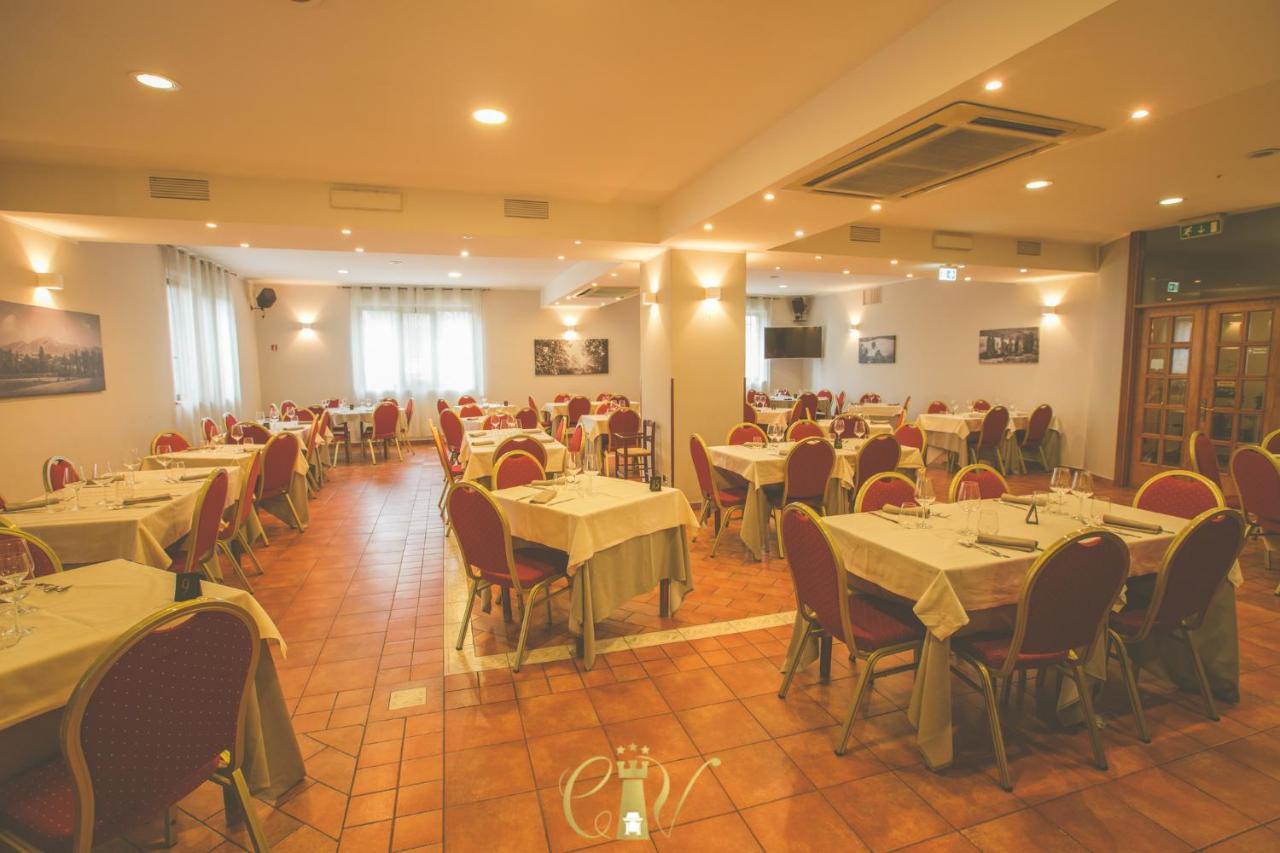 Hotel Camino Vecchio Fossato di Vico Екстериор снимка