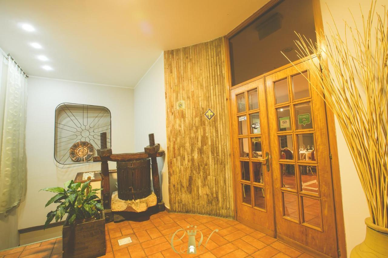 Hotel Camino Vecchio Fossato di Vico Екстериор снимка